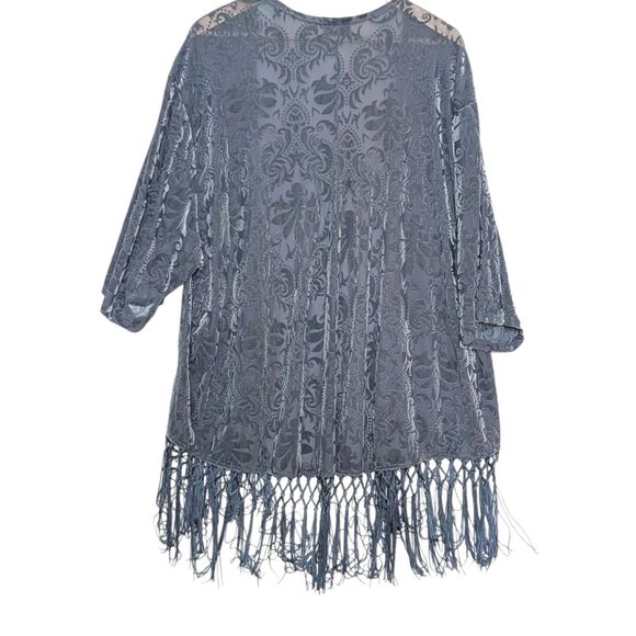 Torrid Sz 1/2 XL Blueish Gray Burnout Fringed Kimono Whimsigoth Witch Fairy SPOT - Picture 7 of 14